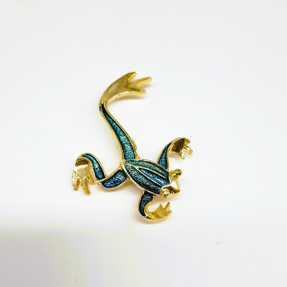 Vintage Enamel Leaping Frog Brooch Silver Tone Blue Pin Jewelry